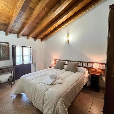 Apartamentos Santillana - Mijares 3000 Exterior photo
